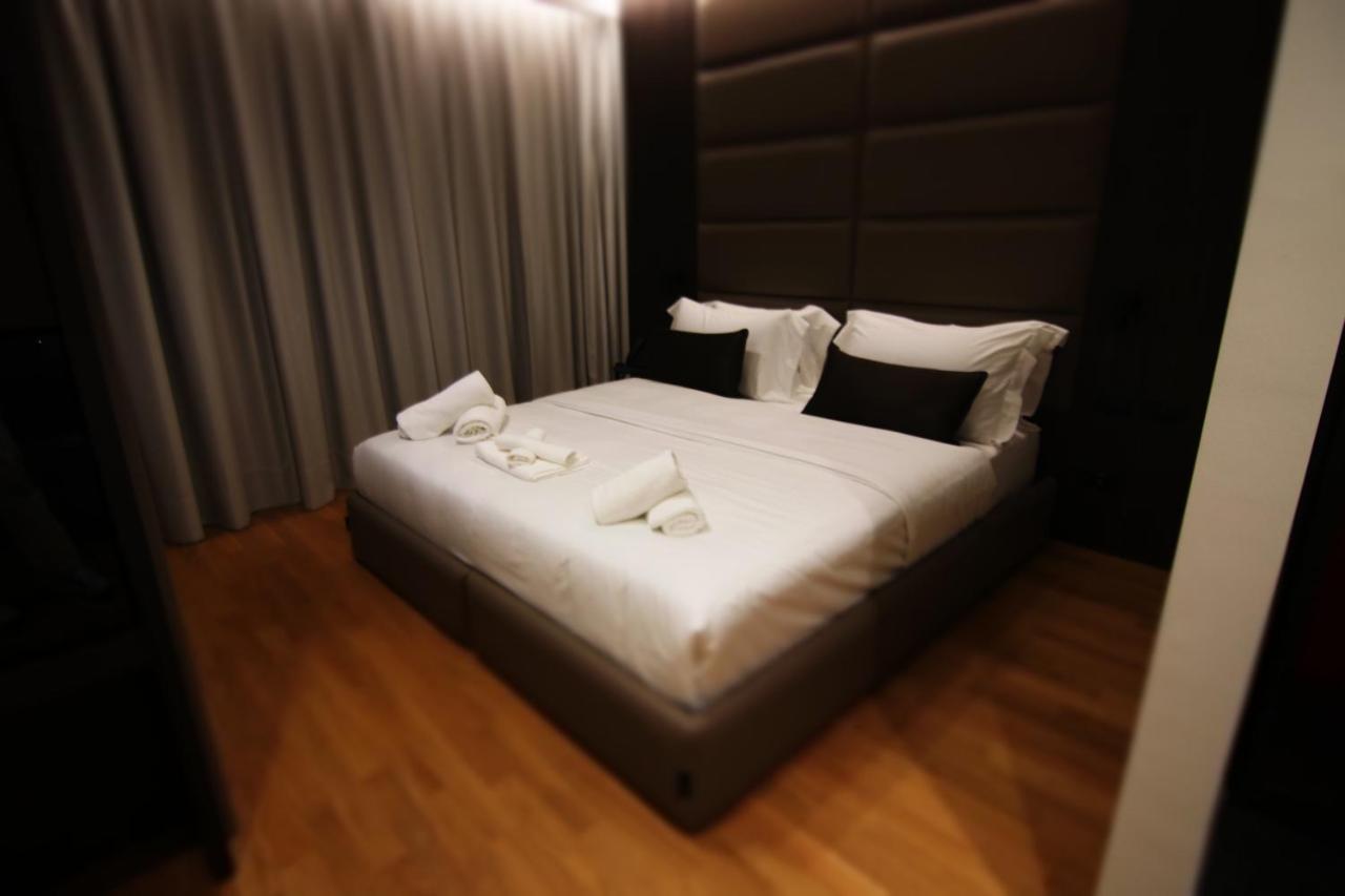 Boutique Hotel Adelar Tirana Kültér fotó