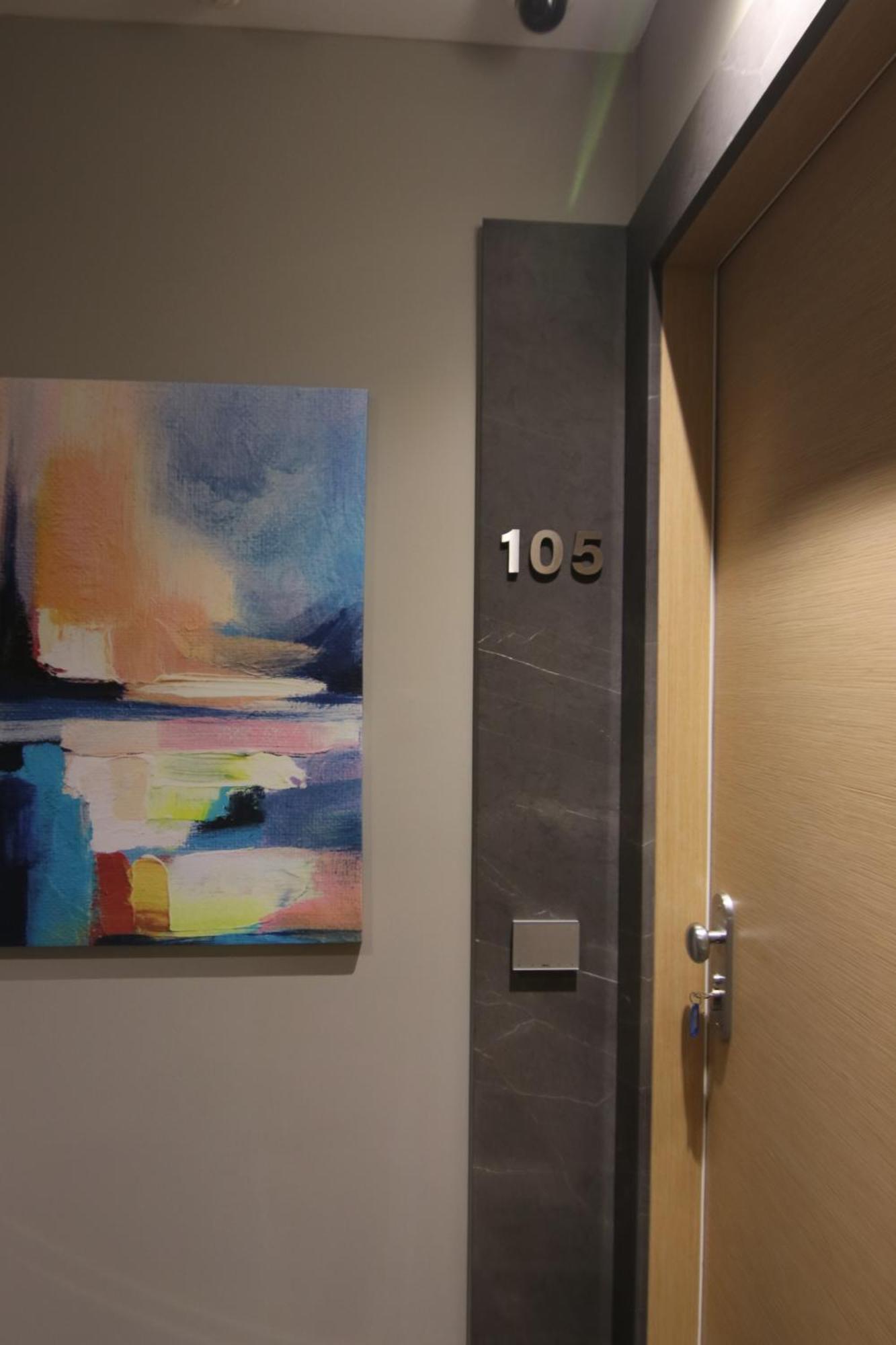 Boutique Hotel Adelar Tirana Kültér fotó