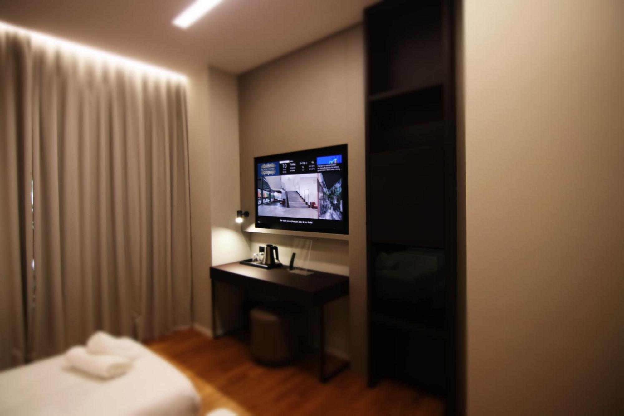 Boutique Hotel Adelar Tirana Kültér fotó