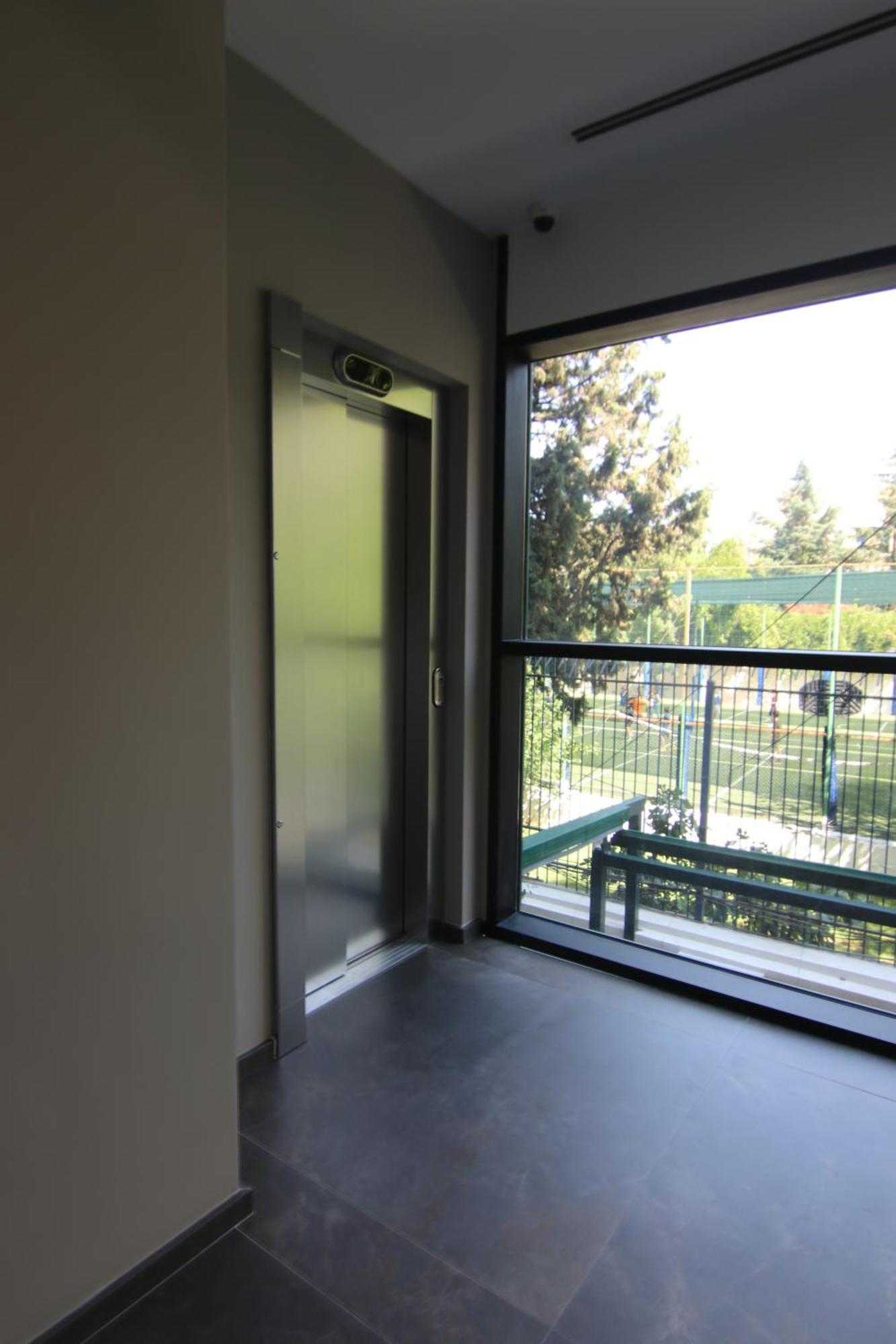 Boutique Hotel Adelar Tirana Kültér fotó