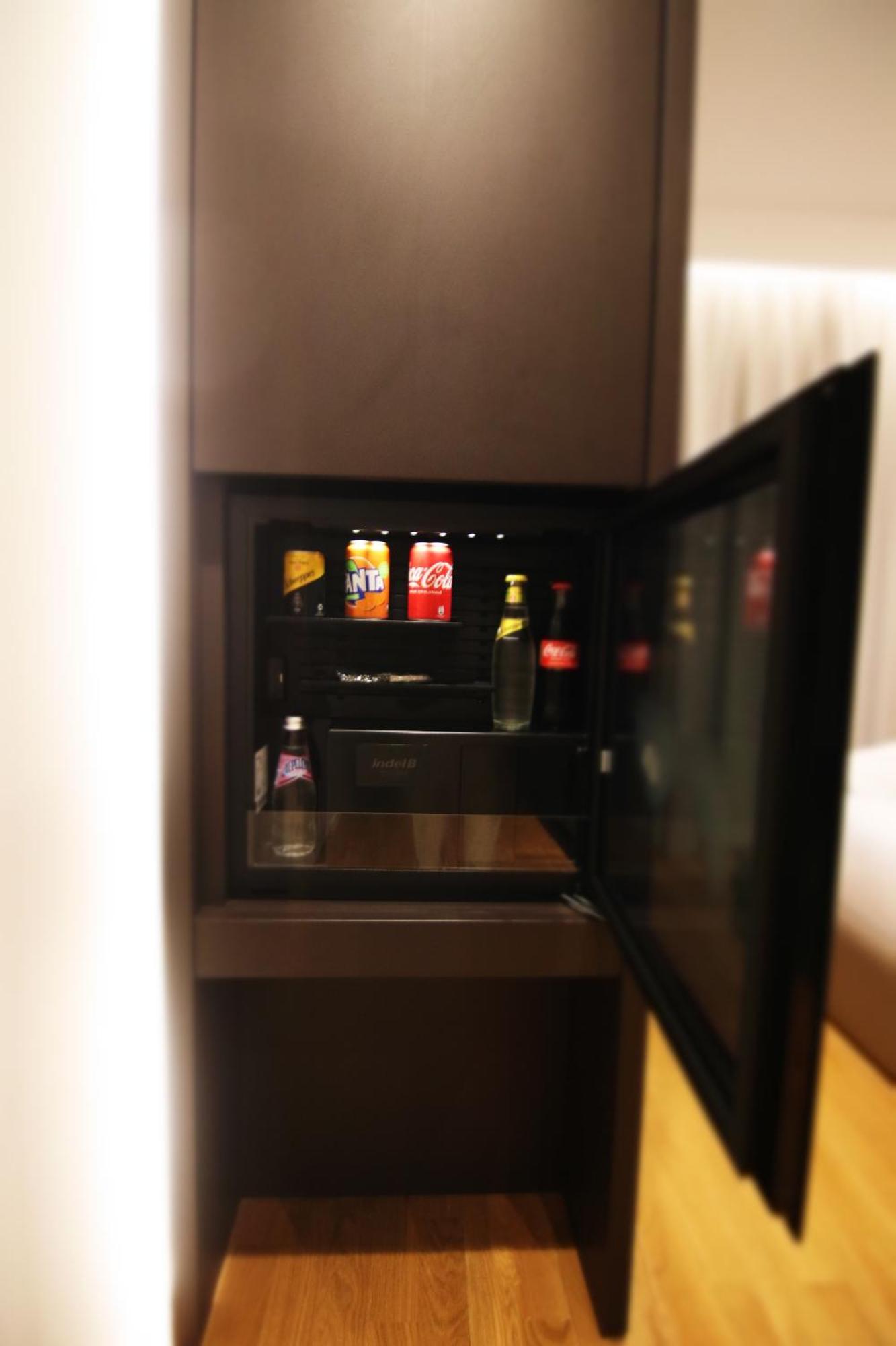 Boutique Hotel Adelar Tirana Kültér fotó